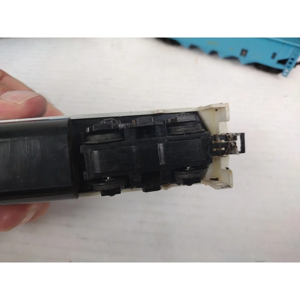 Vintage Life-Like Trains HO Scale The Rock 3105 And Santa Fe Lot
